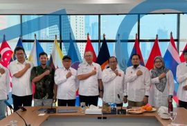 Pertemuan Program Studi Program Profesi Insinyur UGM dengan Persatuan Insinyur Indonesia (PII) di Graha Rekayasa Indonesia, Jakarta, membahas tindak lanjut kerja sama Program Profesi Insinyur.